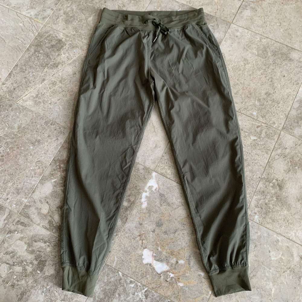 Zyia active olive trail joggers pants women size medium